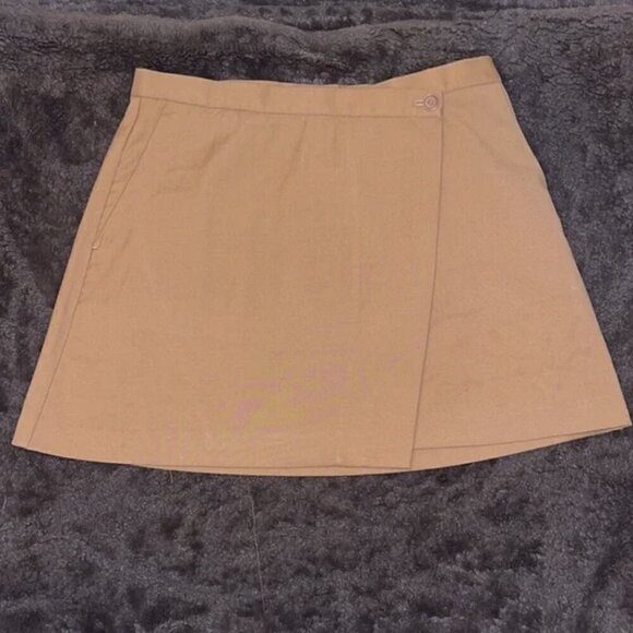 Theory Tan Mini Skirt - Picture 12 of 16